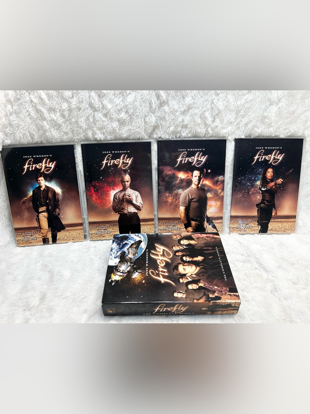 Joss Whedon's Firefly The Complete Series 4 Discs